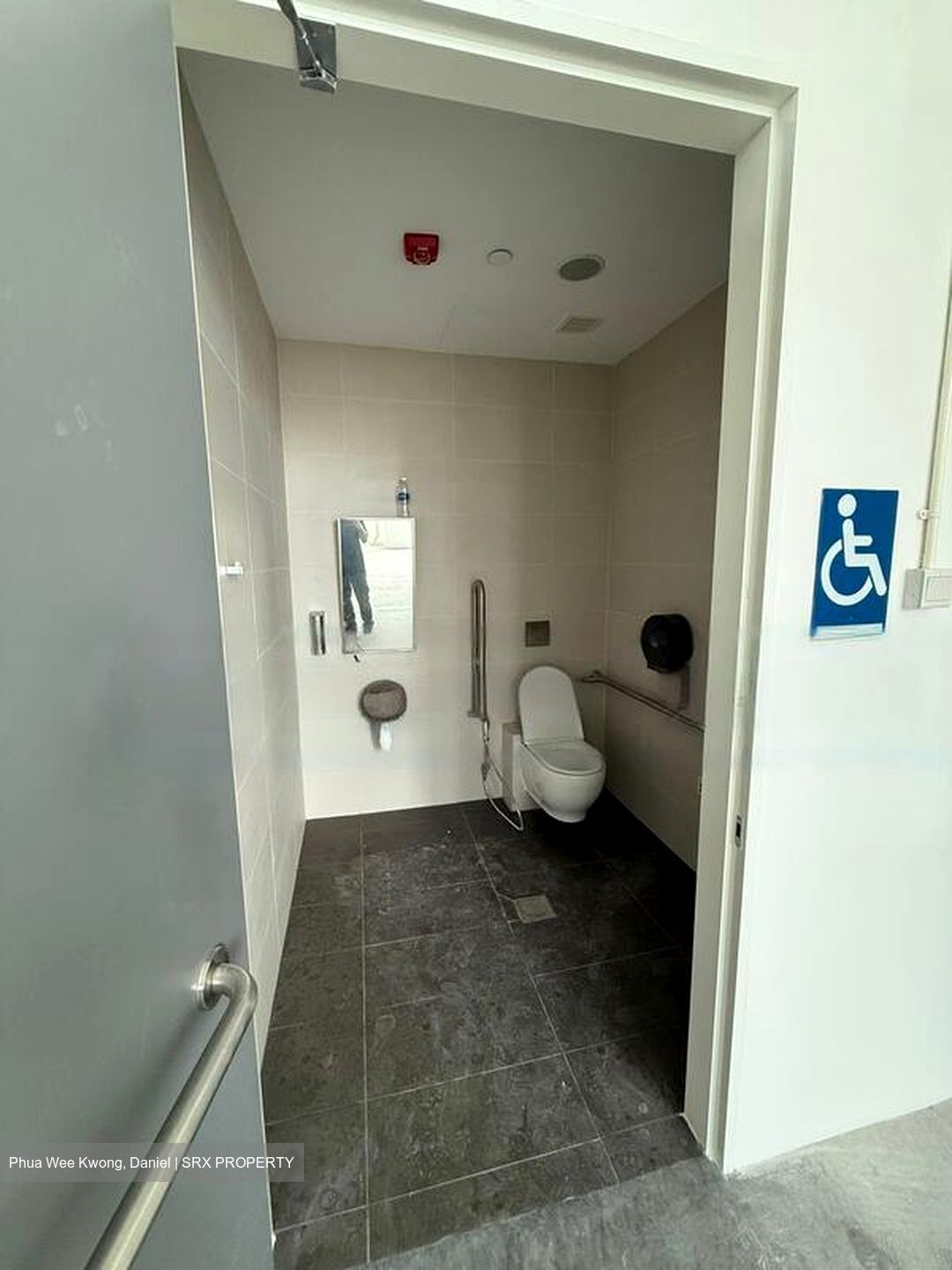 Tai Kim Industrial Estate (D19), Factory #451095501